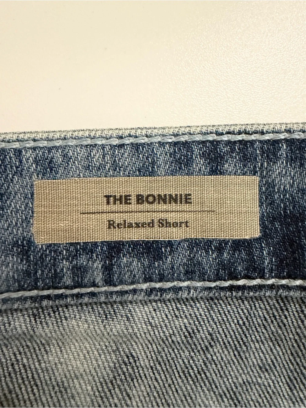 AG the Bonnie relaxed shorts size 29 distressed faded denim